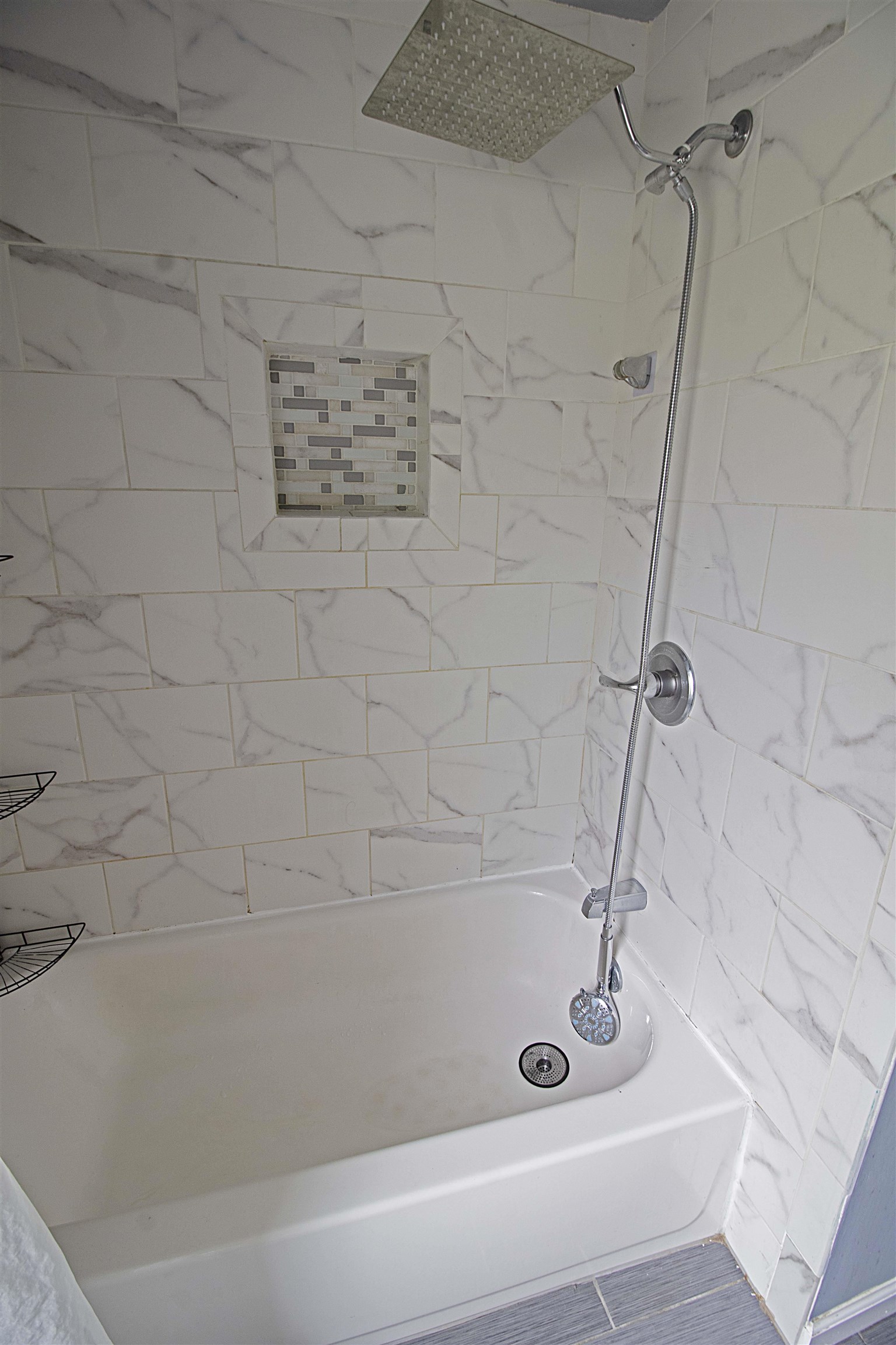 1440 Vernier Road Grosse Pointe Woods, MI 48236 - Photo 27 of 39