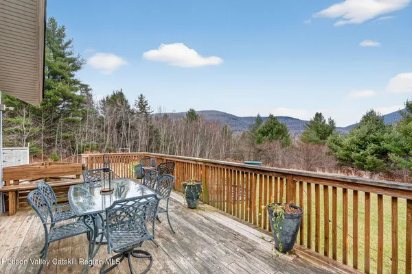 $1,299,000 | 100 Wilderness Dr Exd, East Jewett, NY 12424