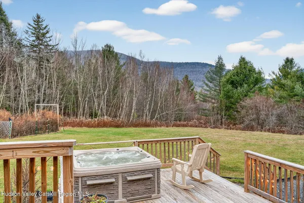 $1,299,000 | 100 Wilderness Dr Exd, East Jewett, NY 12424