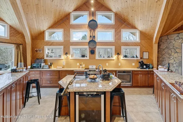 $1,299,000 | 100 Wilderness Dr Exd, East Jewett, NY 12424