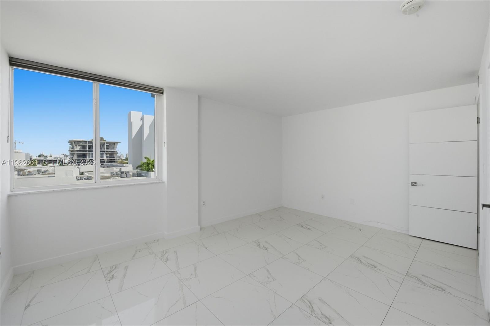 1658 Bay Road, Unit 703 Miami Beach, FL 33139 - Photo 9 of 14