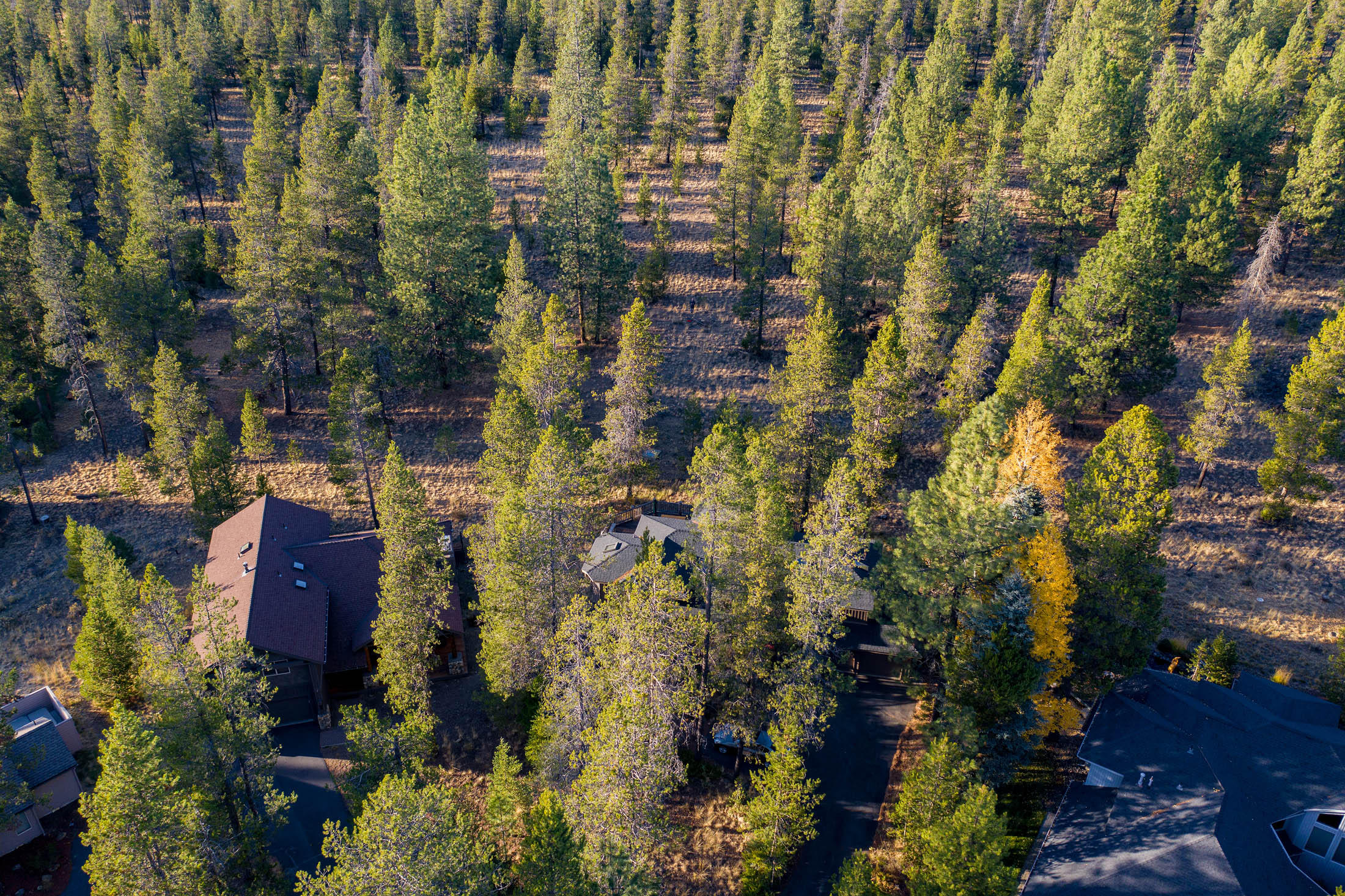 27 Oregon Loop Sunriver, OR 97707 - Photo 28 of 32 27 Oregon Loop aerial_0147 copy