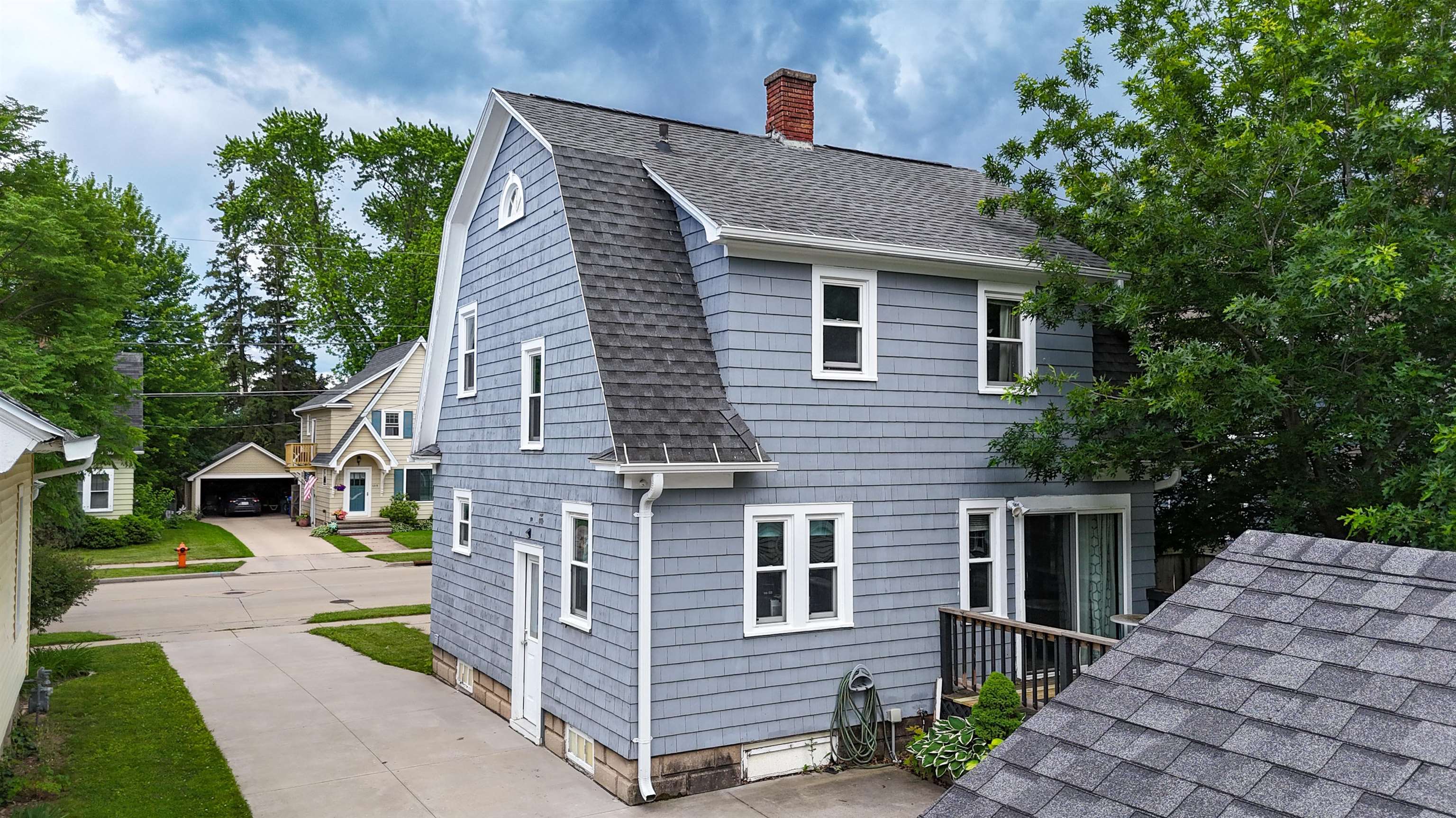 1210 West Packard Street Appleton, WI 54914 - Photo 3 of 31