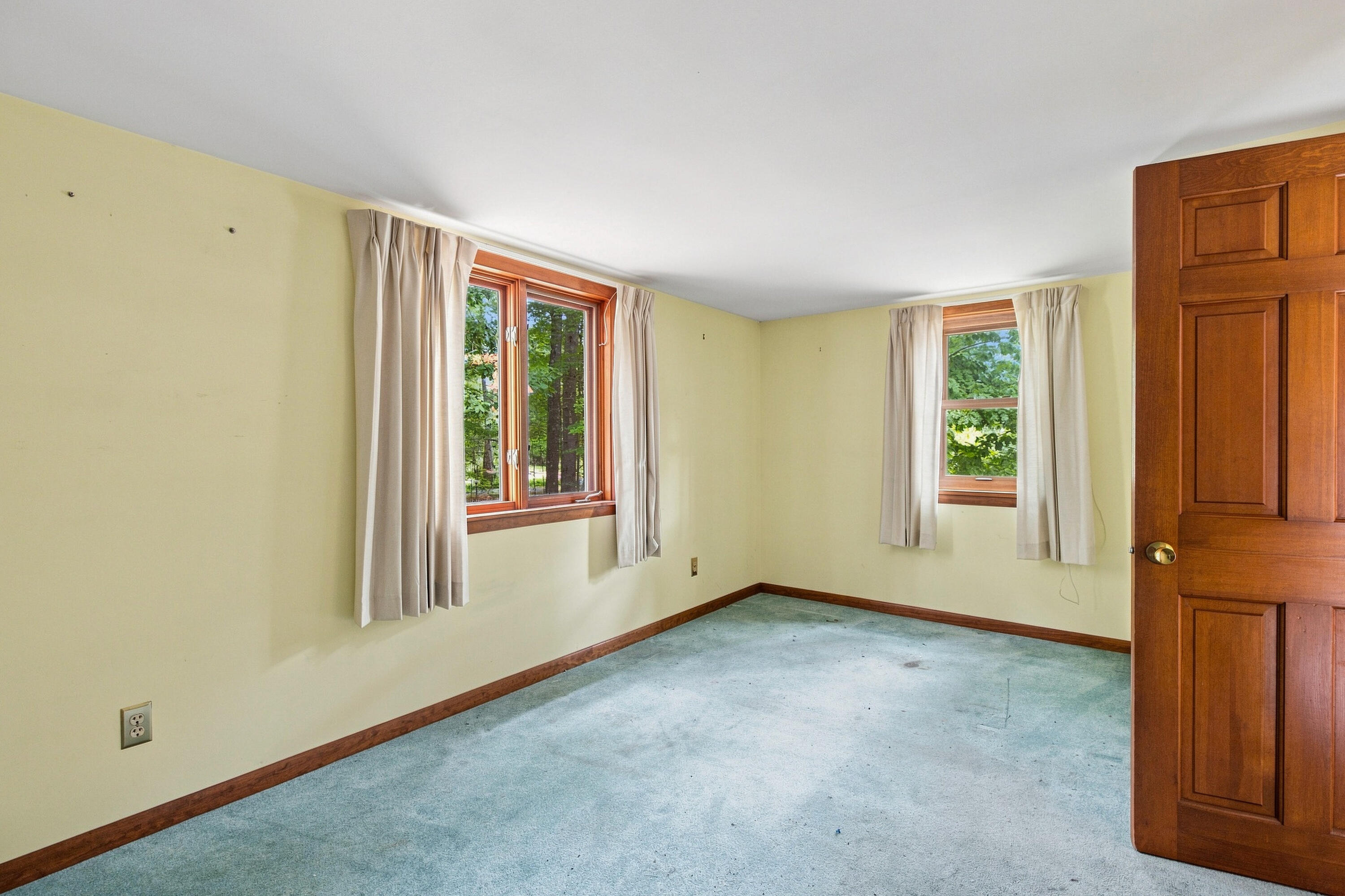 270 Oldfields Road South Berwick, ME 03908 - Photo 23 of 36 LaBrie-Media-Photos-19