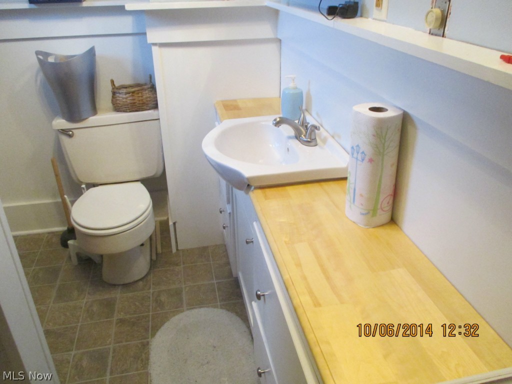 1195 West Wilbeth Road Akron, OH 44314 - Photo 9 of 16 Gallery Image 9