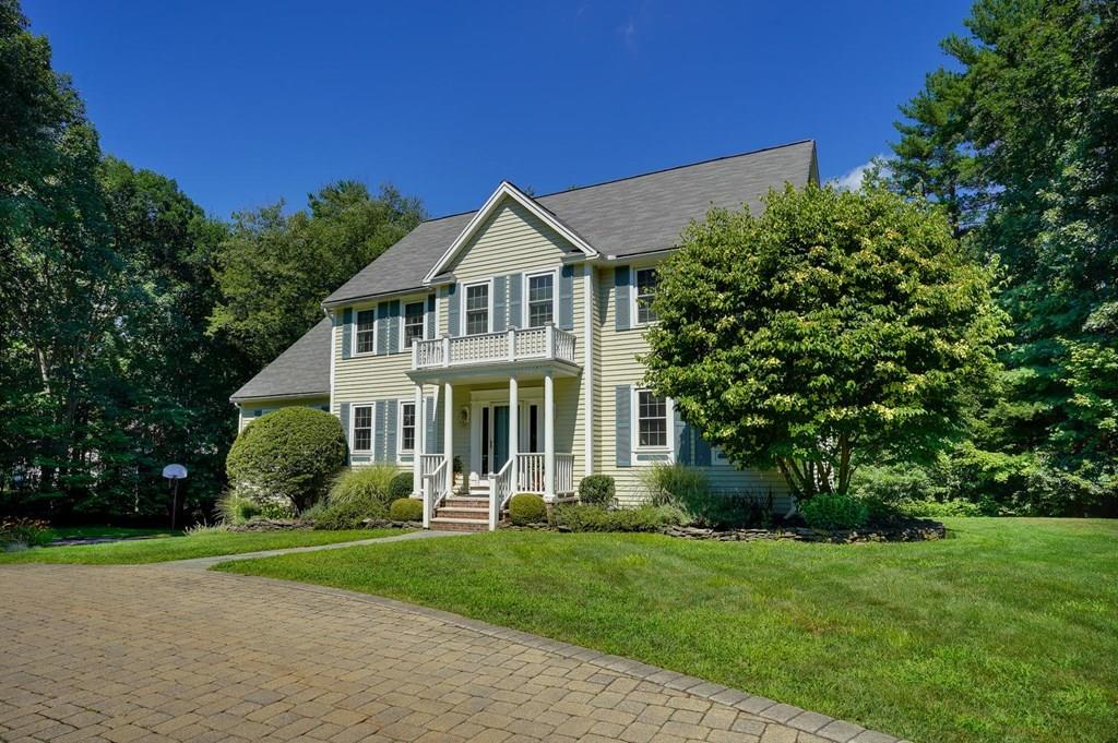 5 Hawk Ridge Road Andover, MA 01810 - Photo 2 of 33 Gallery Image 2