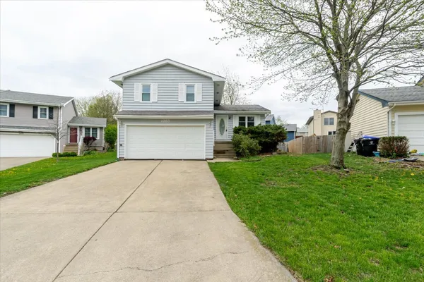 $227,500 | 1315 Bancroft Drive, Bloomington, IL 61704