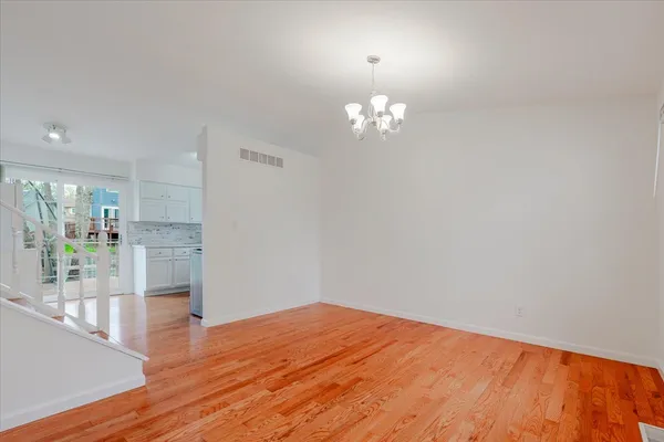 $227,500 | 1315 Bancroft Drive, Bloomington, IL 61704