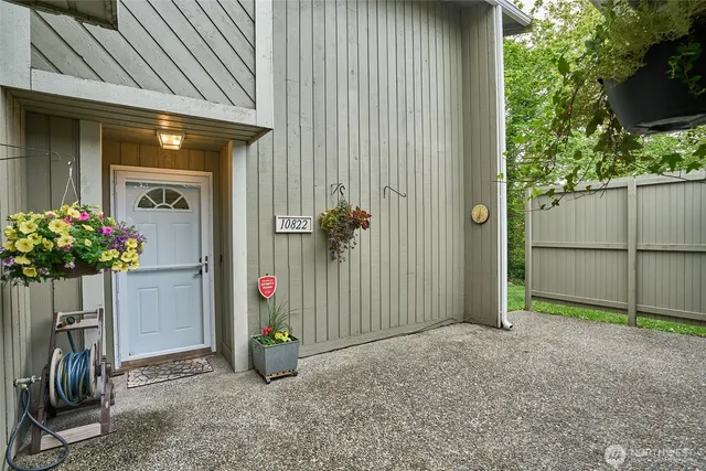 $372,500 | 10822 Southeast 260th Street, Unit 2 B1, Kent, WA 98030