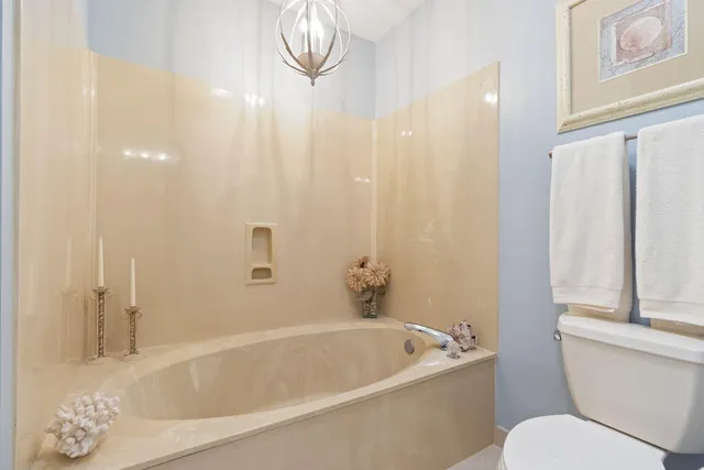 $390,000 | 151 Gleneagles Drive, Niceville, FL 32578