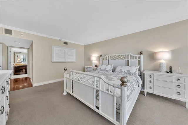 $1,500,000 | 3390 South Ocean Boulevard, Unit 201, Palm Beach, FL 33480