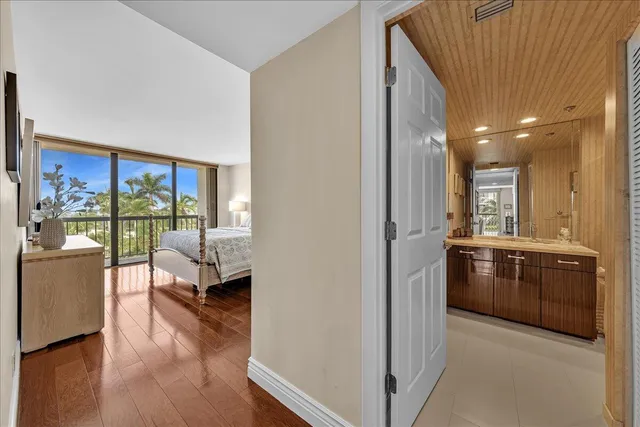 $1,500,000 | 3390 South Ocean Boulevard, Unit 201, Palm Beach, FL 33480