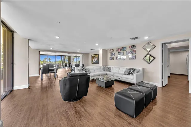 $1,500,000 | 3390 South Ocean Boulevard, Unit 201, Palm Beach, FL 33480