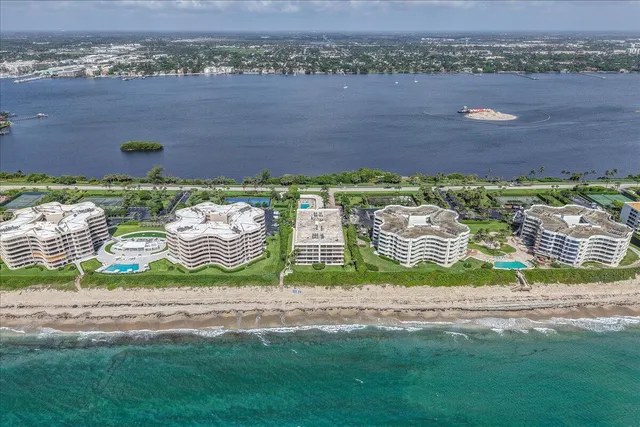 $1,500,000 | 3390 South Ocean Boulevard, Unit 201, Palm Beach, FL 33480