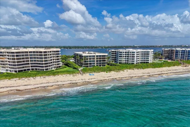 $1,500,000 | 3390 South Ocean Boulevard, Unit 201, Palm Beach, FL 33480