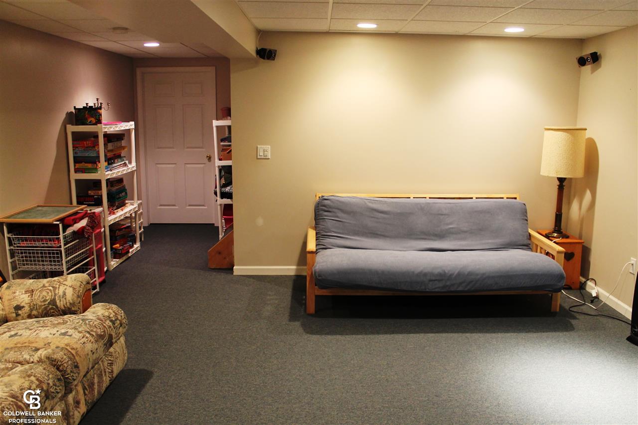 11877 Francesca Court Romeo, MI 48065 - Photo 32 of 55 31291695-31.JPG