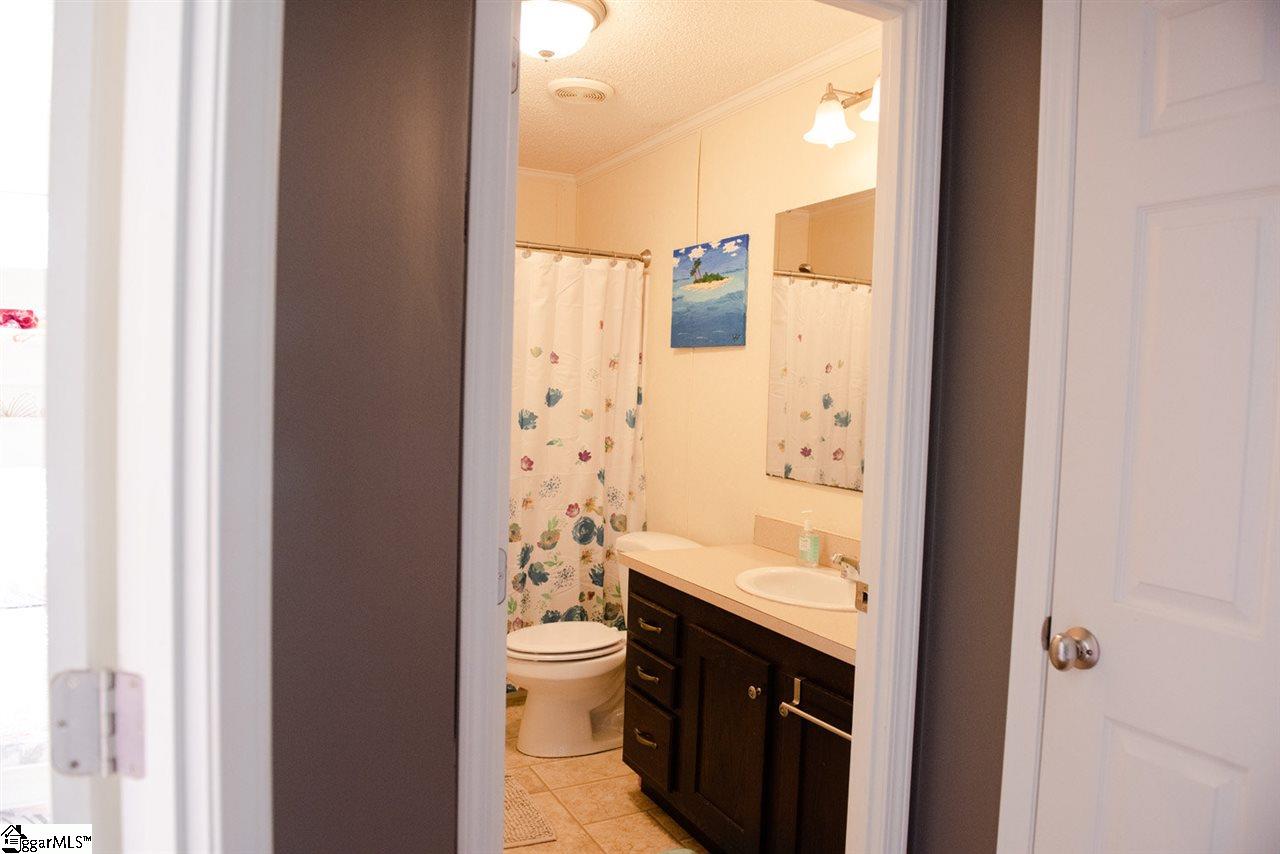 157 Lesley Road Pelzer, SC 29669 - Photo 18 of 23