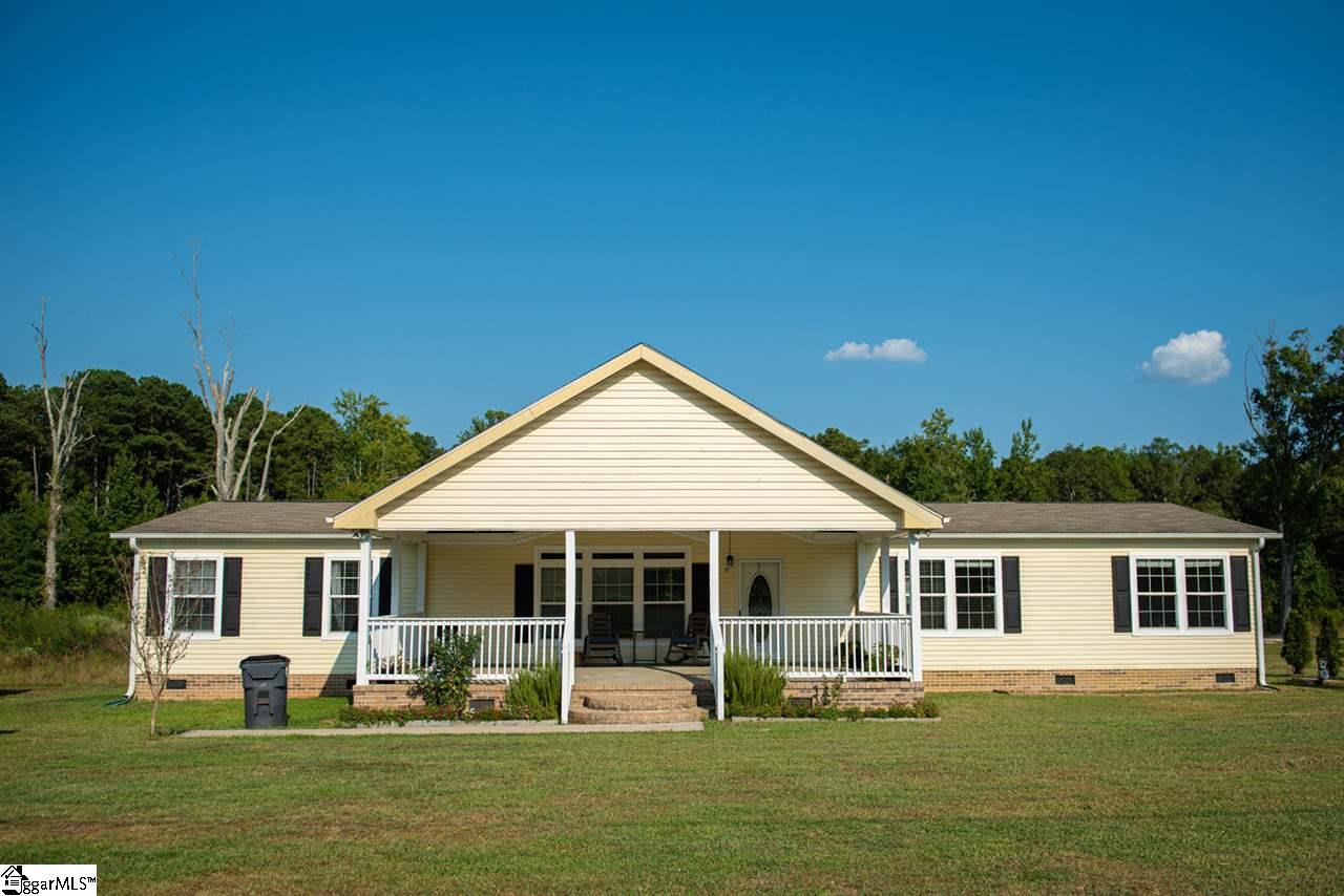 157 Lesley Road Pelzer, SC 29669 - Photo 3 of 23