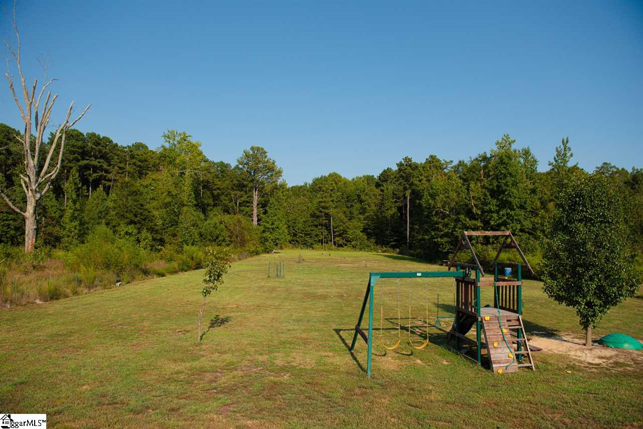 157 Lesley Road Pelzer, SC 29669 - Photo 7 of 23