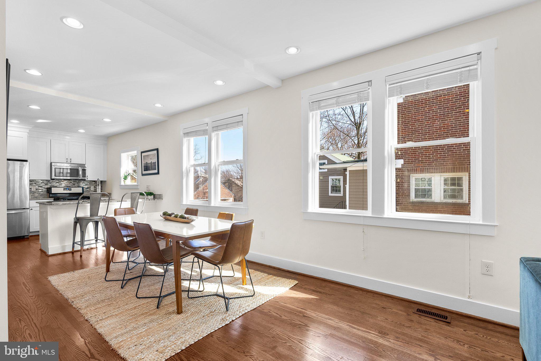 815 Philadelphia Avenue Silver Spring, MD 20910 - Photo 8 of 50 Gallery Image 8