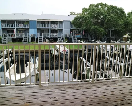 $2,500 | 810 Callista Cay Loop, Tarpon Springs, FL 34689