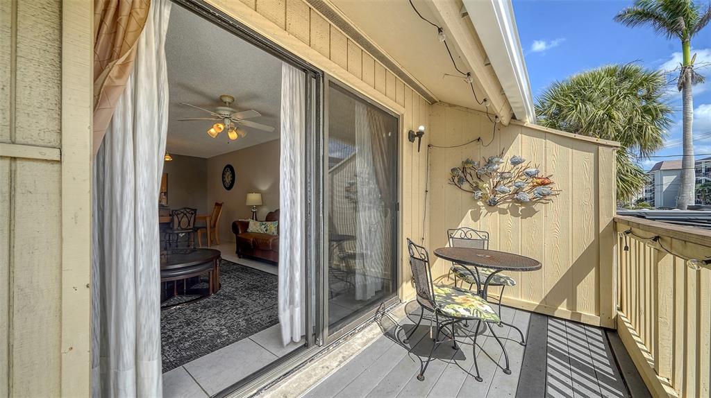 9034 Midnight Pass Road, Unit 6 Sarasota, FL 34242 - Photo 29 of 58