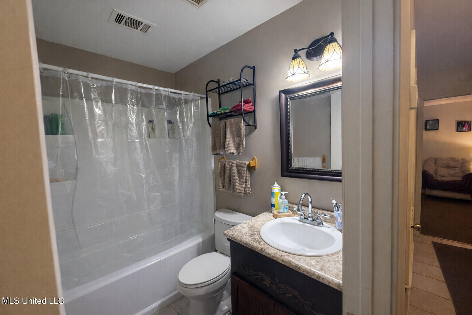 873 Carolee Circle Biloxi, MS 39532 - Photo 15 of 24 15 Joe Tawfik (873 Carolee Cir)