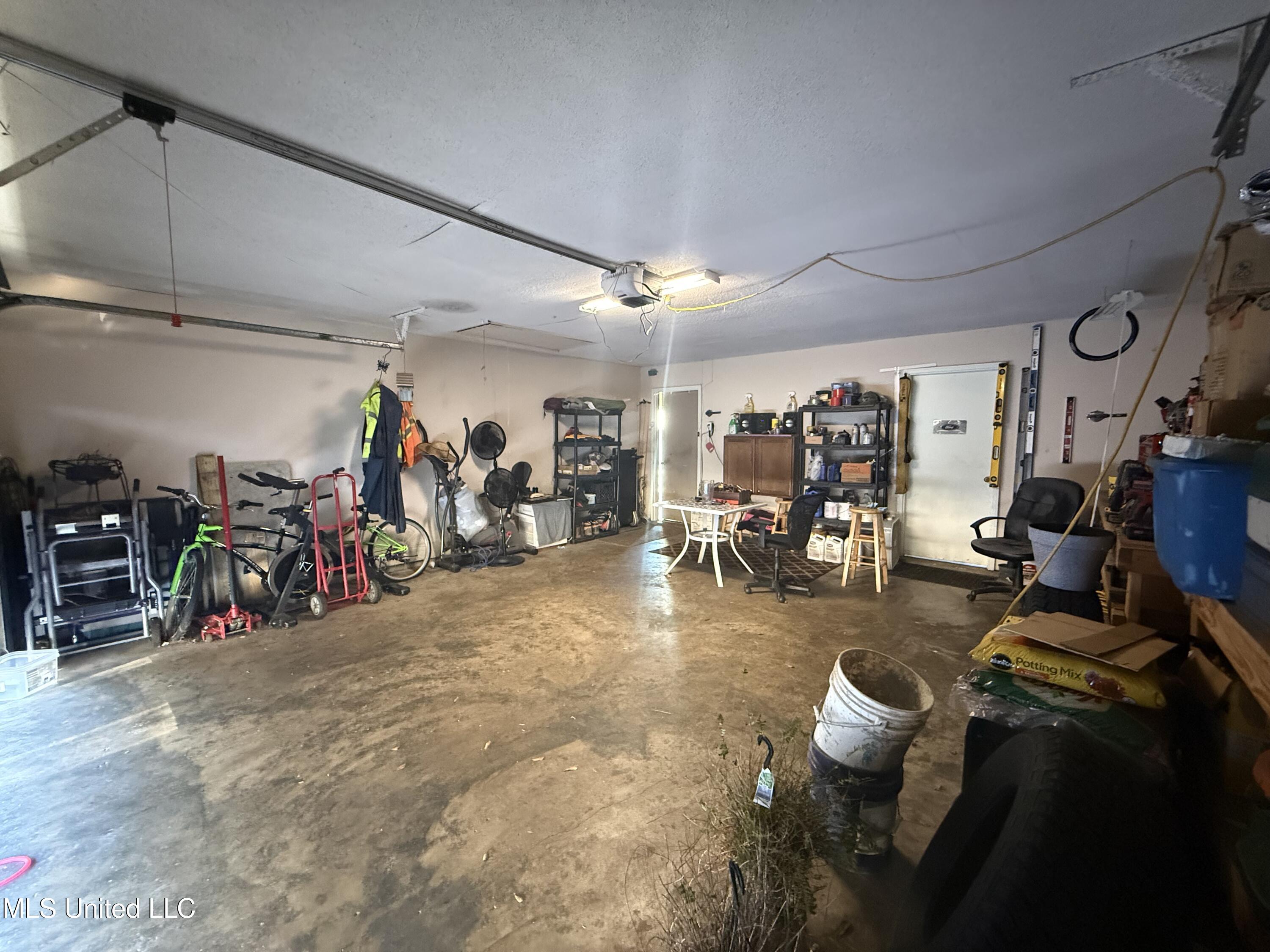 873 Carolee Circle Biloxi, MS 39532 - Photo 21 of 24 21 Joe Tawfik (873 Carolee Cir)