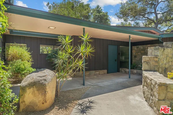 $1,725,000 | 1234 Woodland Drive, Santa Paula, CA 93060