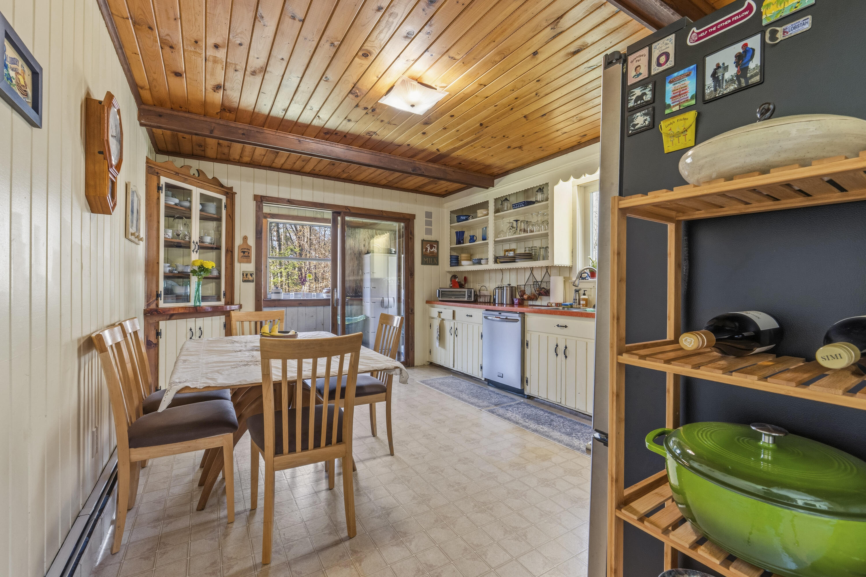 186 Clay Hill Road York, ME 03902 - Photo 16 of 36 Kitchen