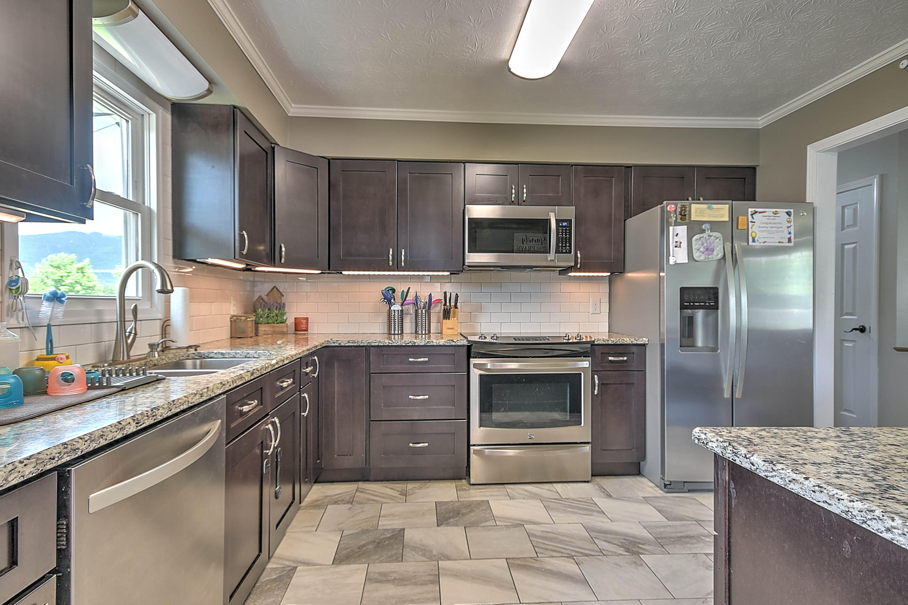 154 El Bowers Road Elizabethton, TN 37643 - Photo 36 of 57 El Bowers-14