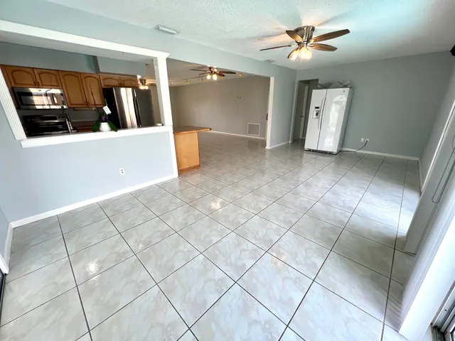 $549,900 | 3119 Caribb Way, Lake Worth, FL 33462