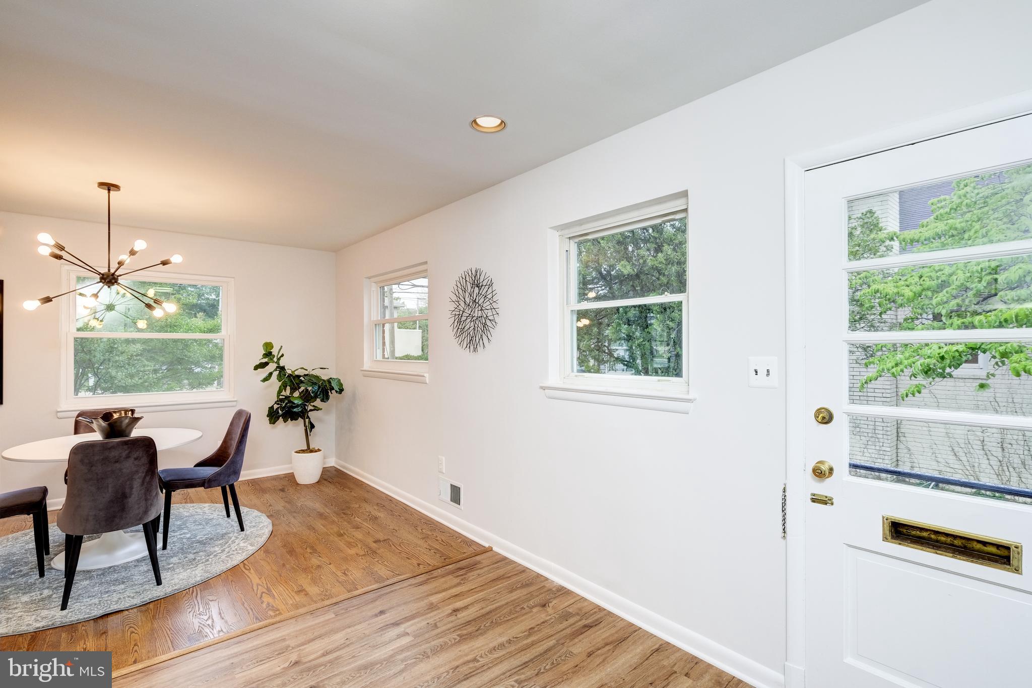 2522 North Glebe Road Arlington, VA 22207 - Photo 13 of 38 Gallery Image 13