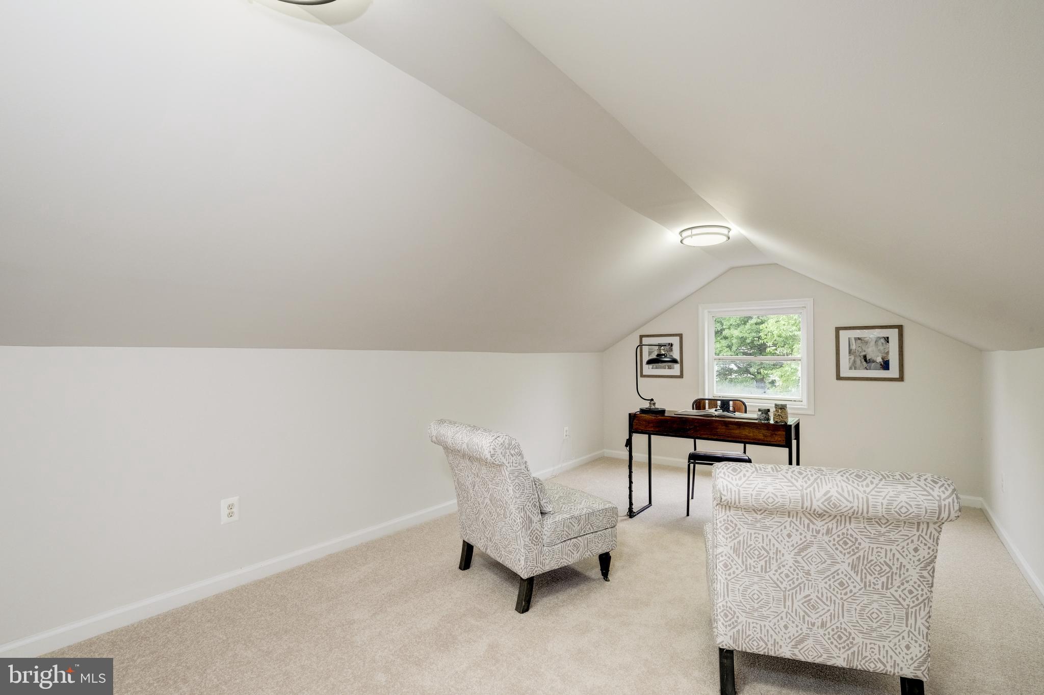 2522 North Glebe Road Arlington, VA 22207 - Photo 29 of 38 Gallery Image 29