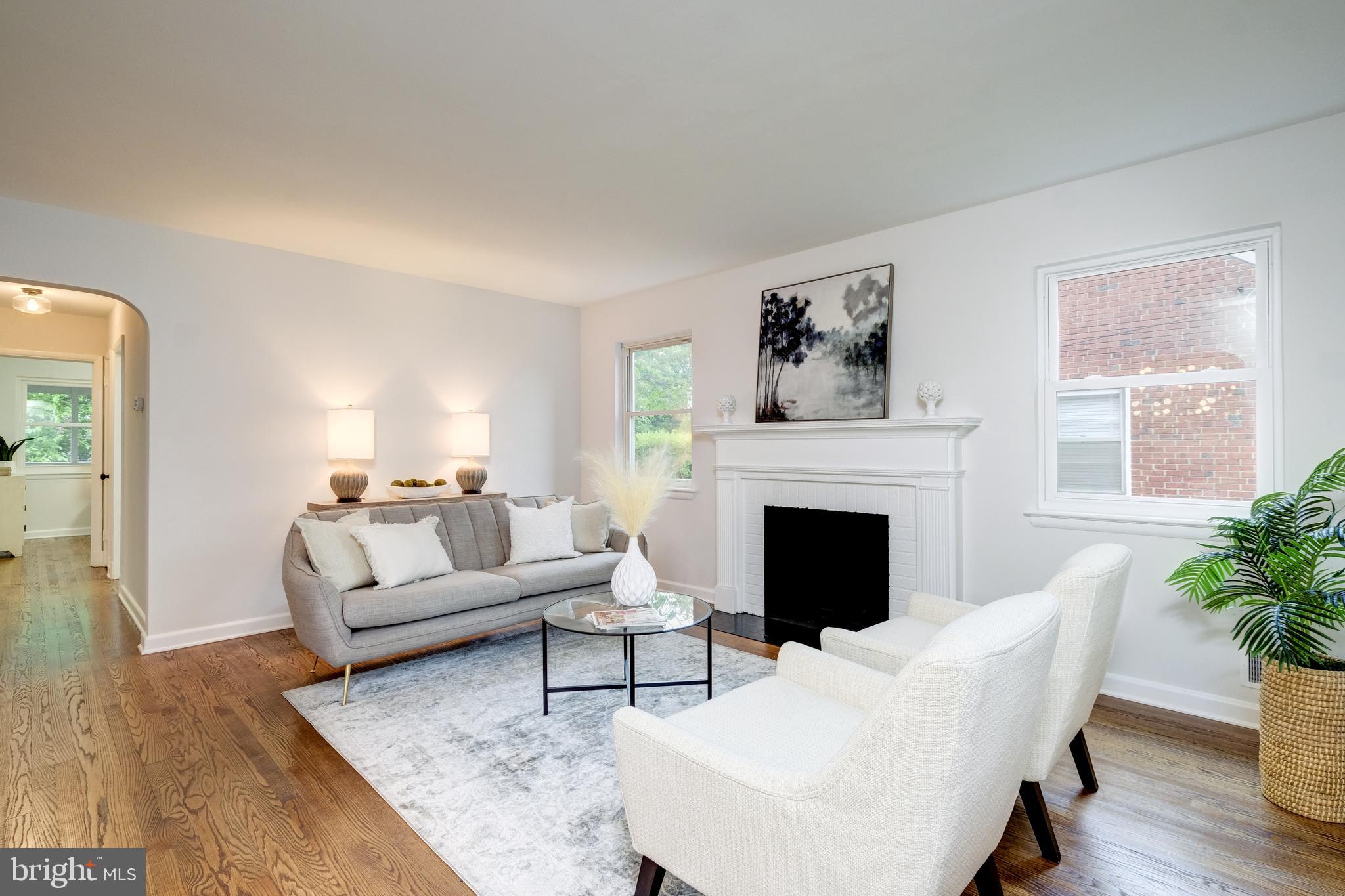2522 North Glebe Road Arlington, VA 22207 - Photo 4 of 38 Gallery Image 4
