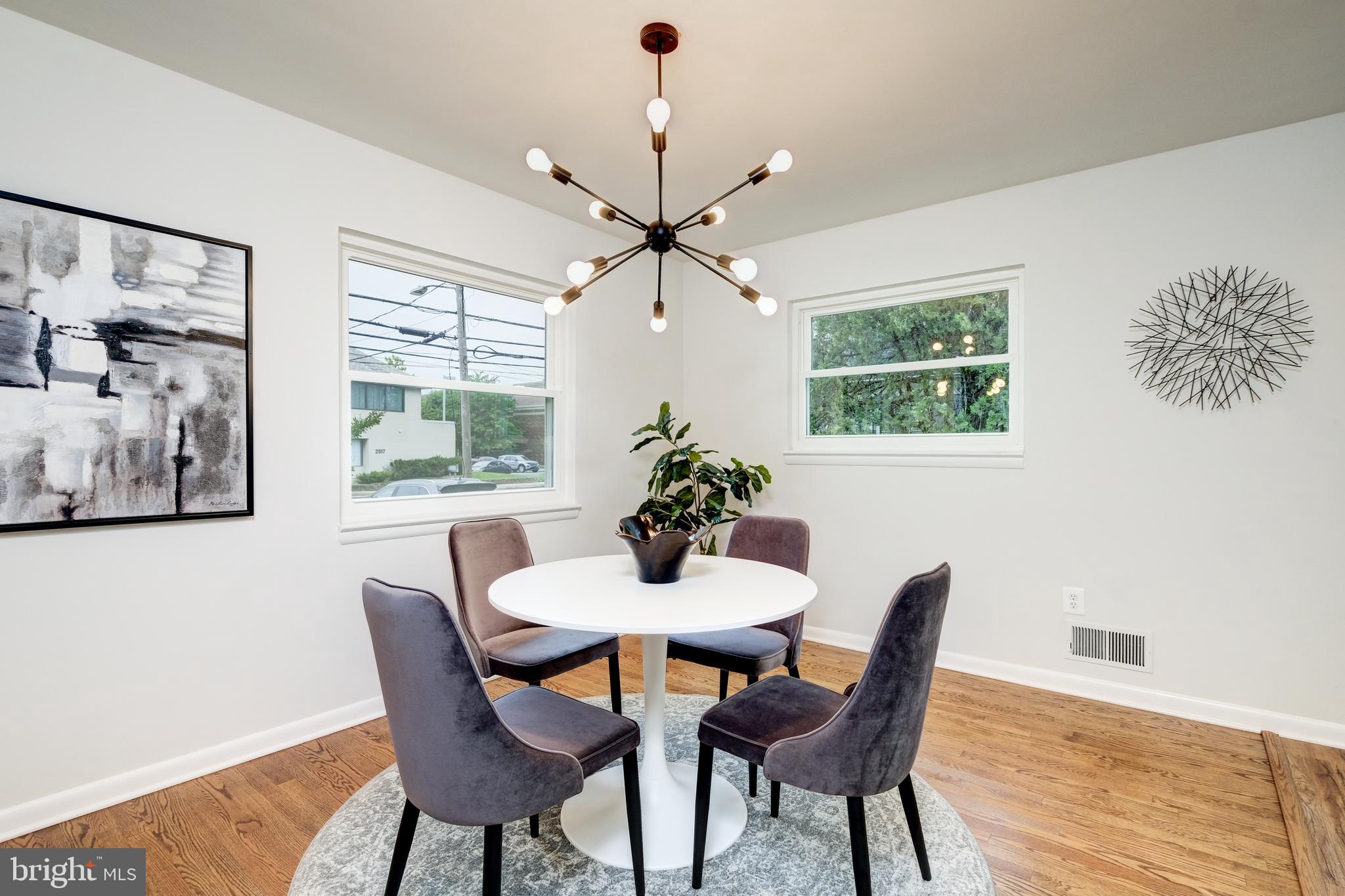2522 North Glebe Road Arlington, VA 22207 - Photo 9 of 38 Gallery Image 9