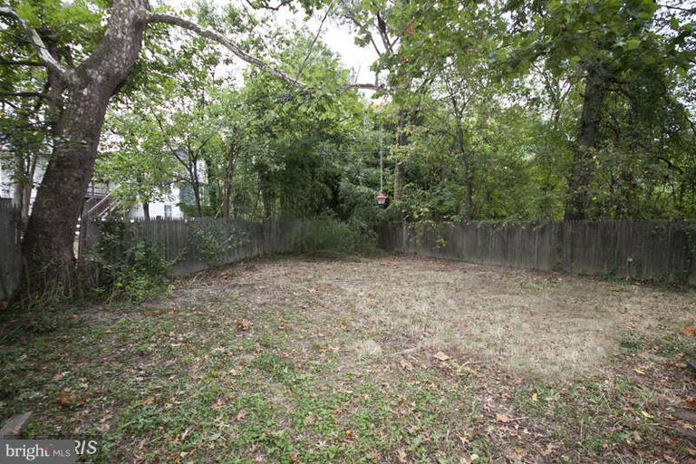 6015 Pinehurst Road Baltimore, MD 21212 - Photo 25 of 25 Exterior (Rear)