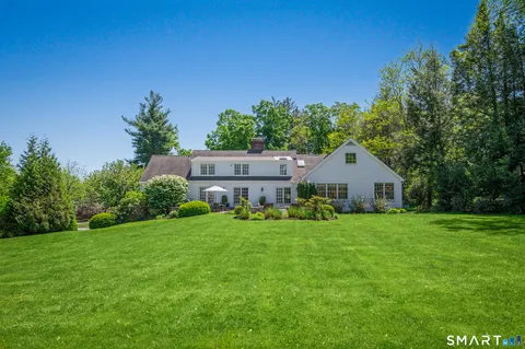 $2,575,000 | 21 Branchville Road, Ridgefield, CT 06877