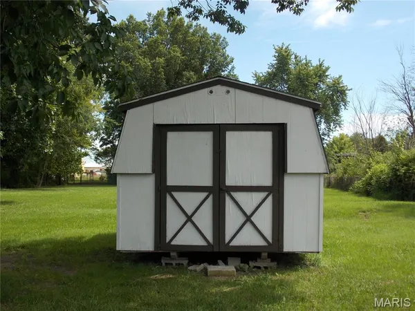 $134,900 | 42 County Road 5651, Poplar Bluff, MO 63901