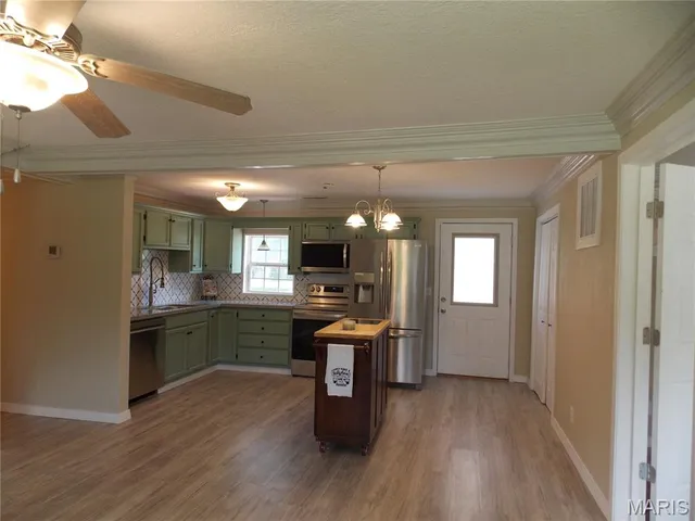 $134,900 | 42 County Road 5651, Poplar Bluff, MO 63901