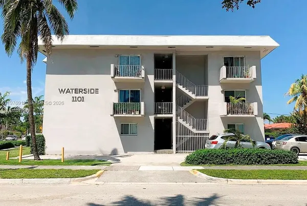 $2,375 | 1101 Northeast 80th Street, Unit 201, Miami, FL 33138