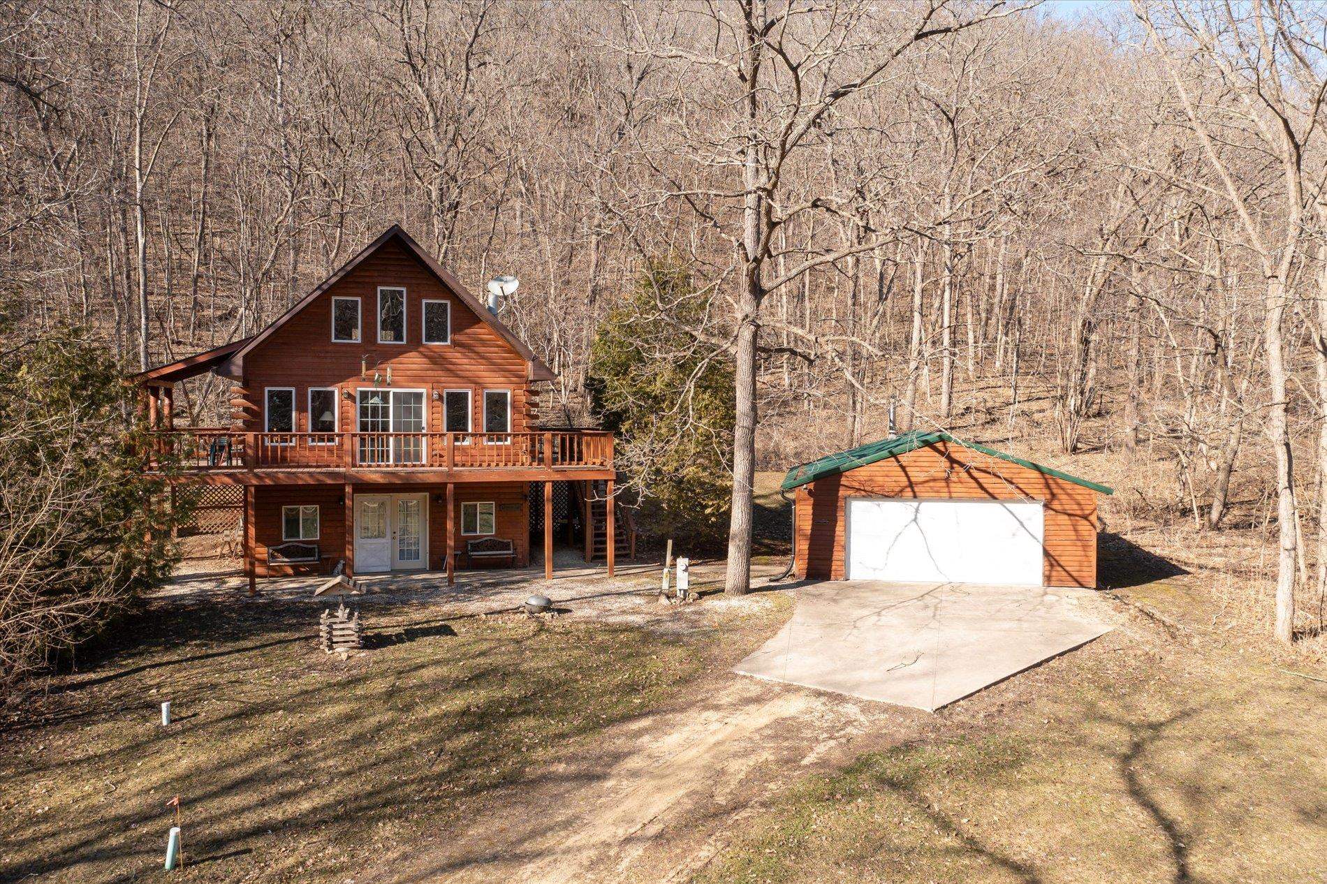 E1422 A Battle Hollow Road De Soto, WI 54624 - Photo 2 of 24