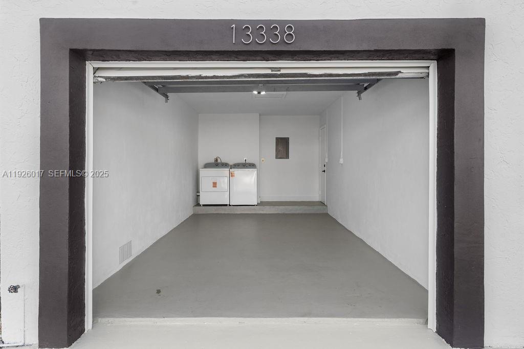 13338 Southwest 113th Place Miami, FL 33176 - Photo 27 of 32 a view of closet