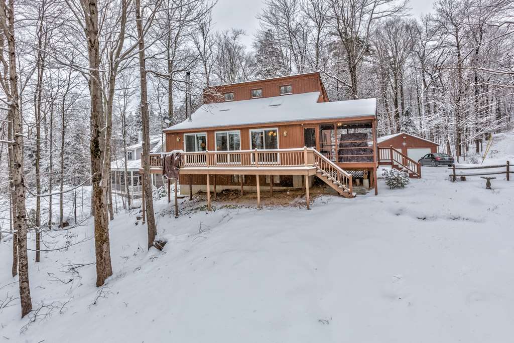 106 Fernwood Road Stoddard, NH 03464 - Photo 2 of 40