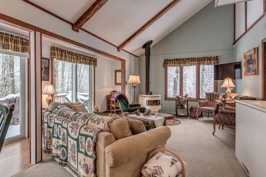 106 Fernwood Road Stoddard, NH 03464 - Photo 6 of 40