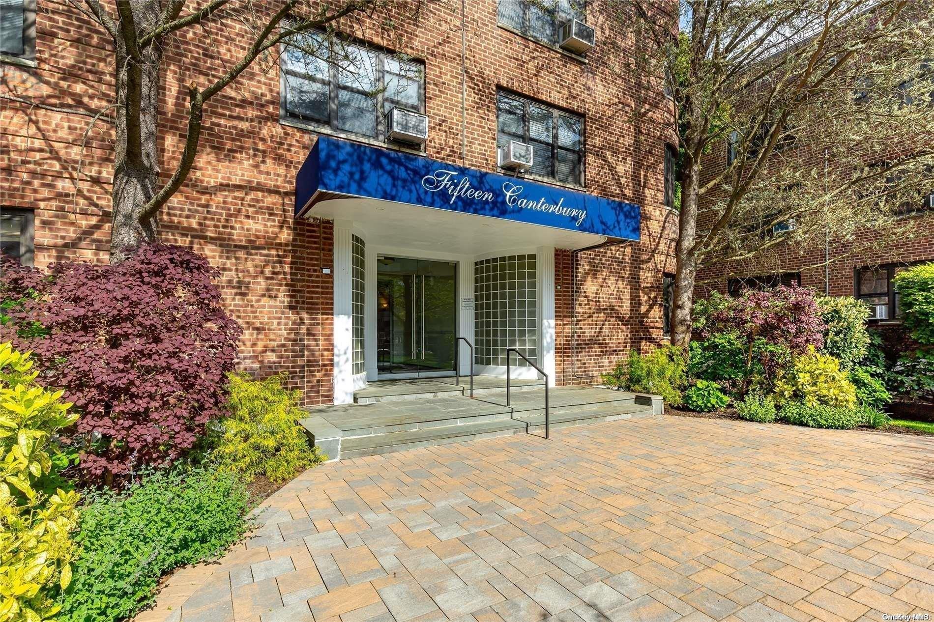 15 Canterbury Road, Unit C27 Great Neck, NY 11021 - Photo 1 of 1 Gallery Image 1