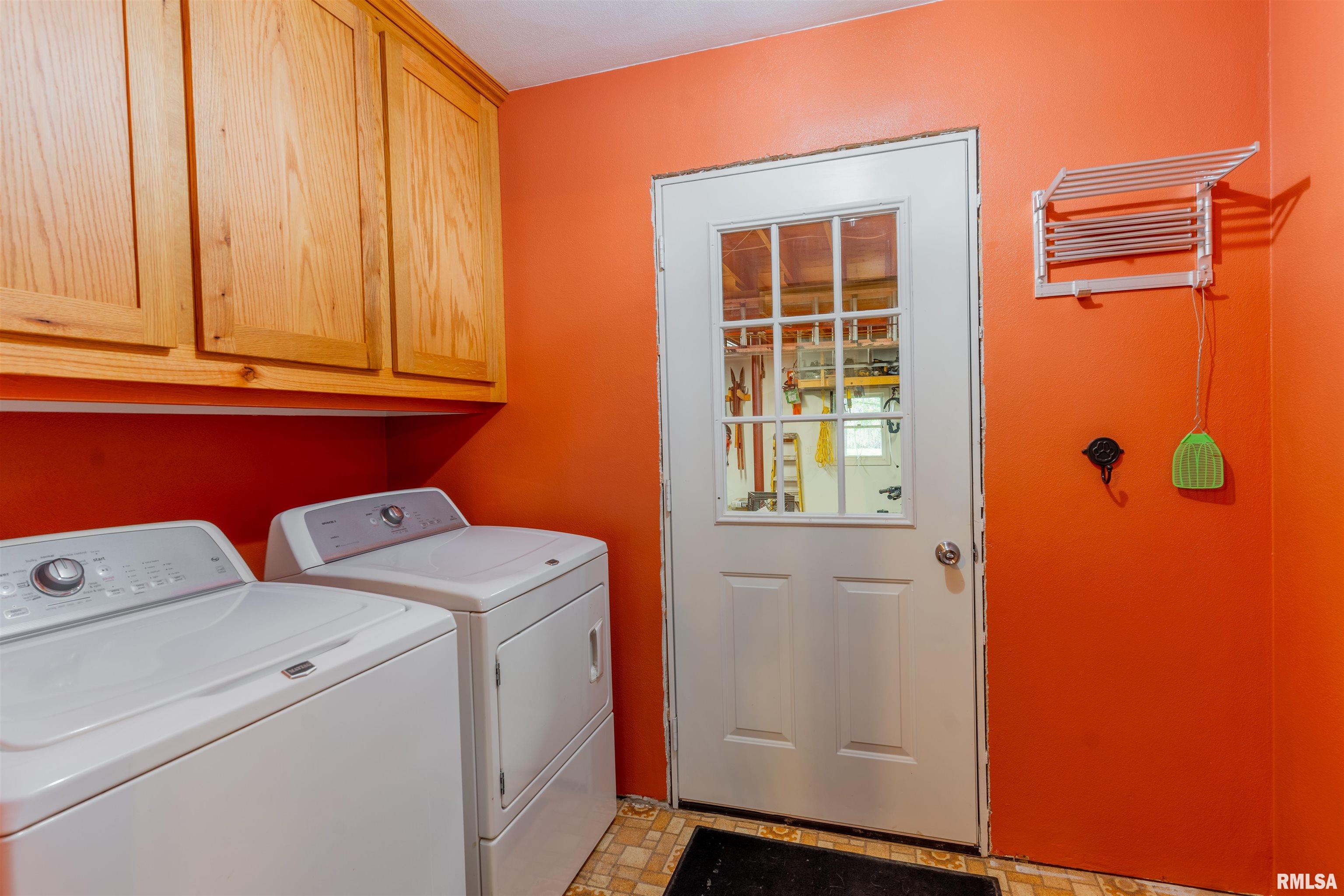 802 Partridge Point Road Metamora, IL 61548 - Photo 13 of 37 Gallery Image 13