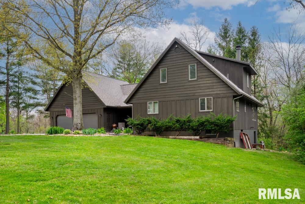 802 Partridge Point Road Metamora, IL 61548 - Photo 2 of 37 Gallery Image 2