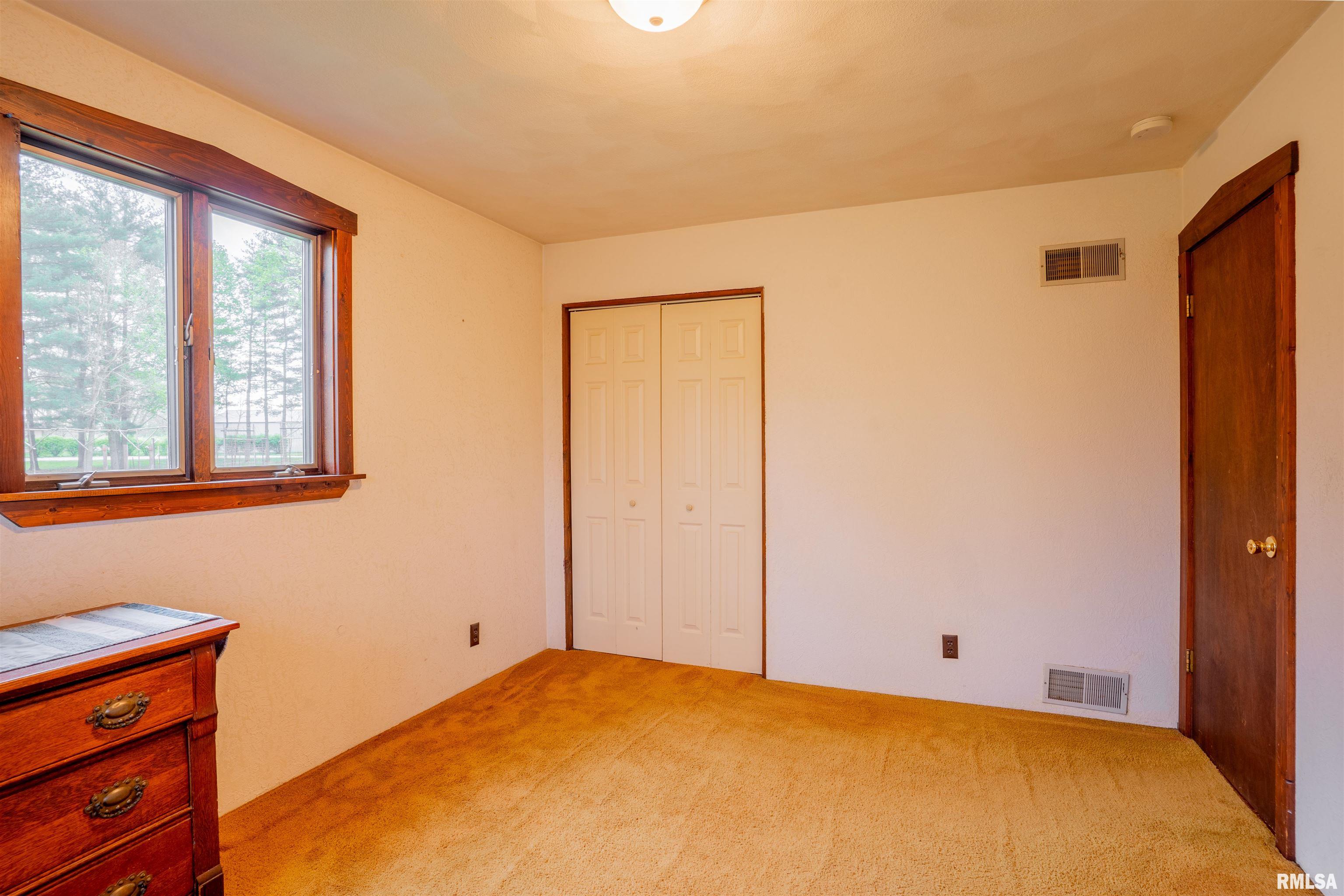 802 Partridge Point Road Metamora, IL 61548 - Photo 22 of 37 Gallery Image 22