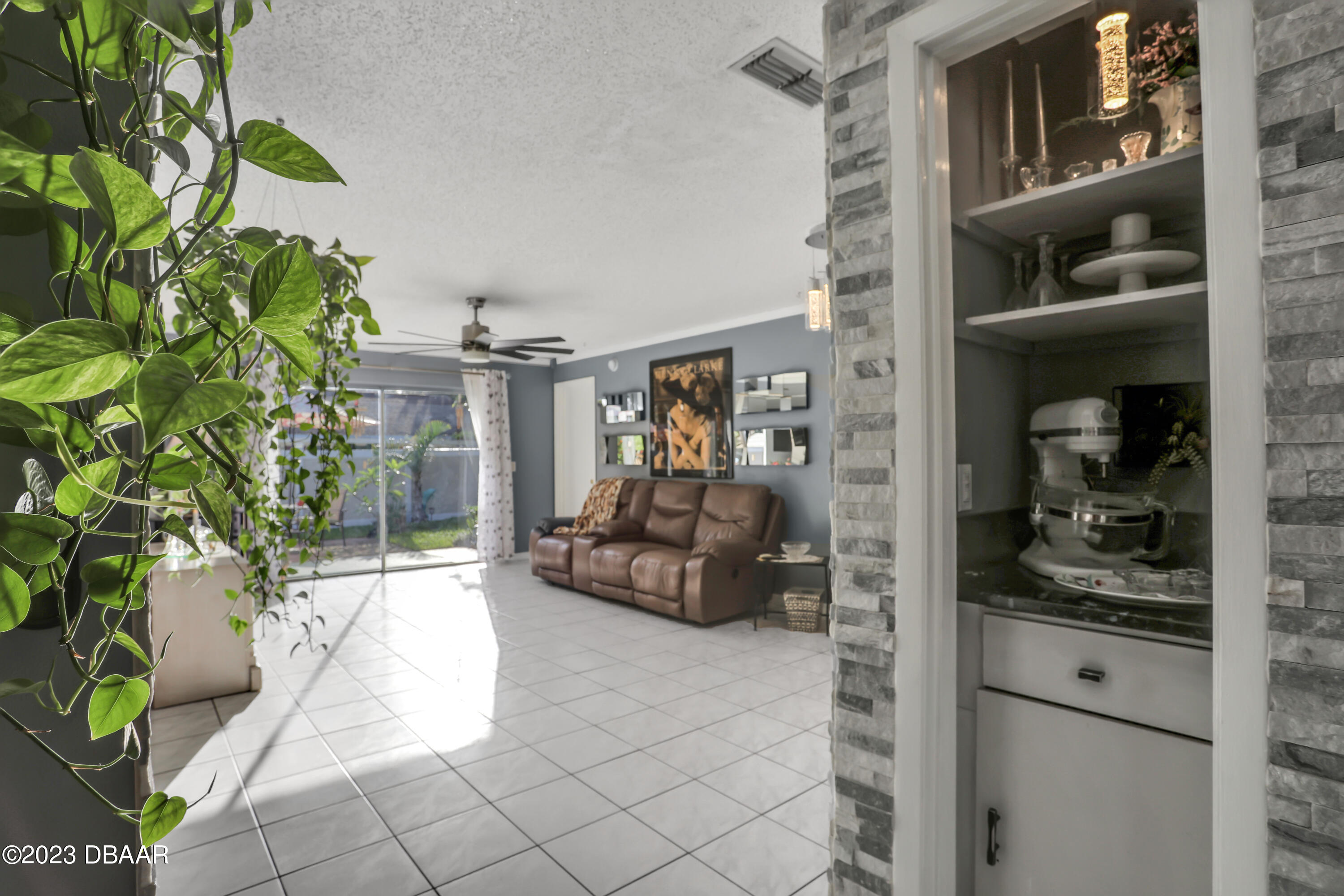 112 Luna Circle Ormond Beach, FL 32174 - Photo 15 of 49 7O0A7269